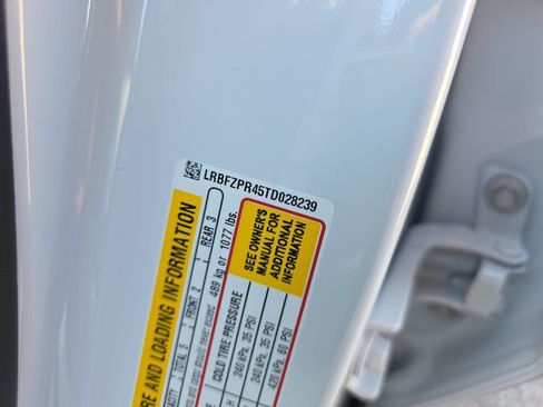 New 2026 Buick Envision Sport Touring image 40