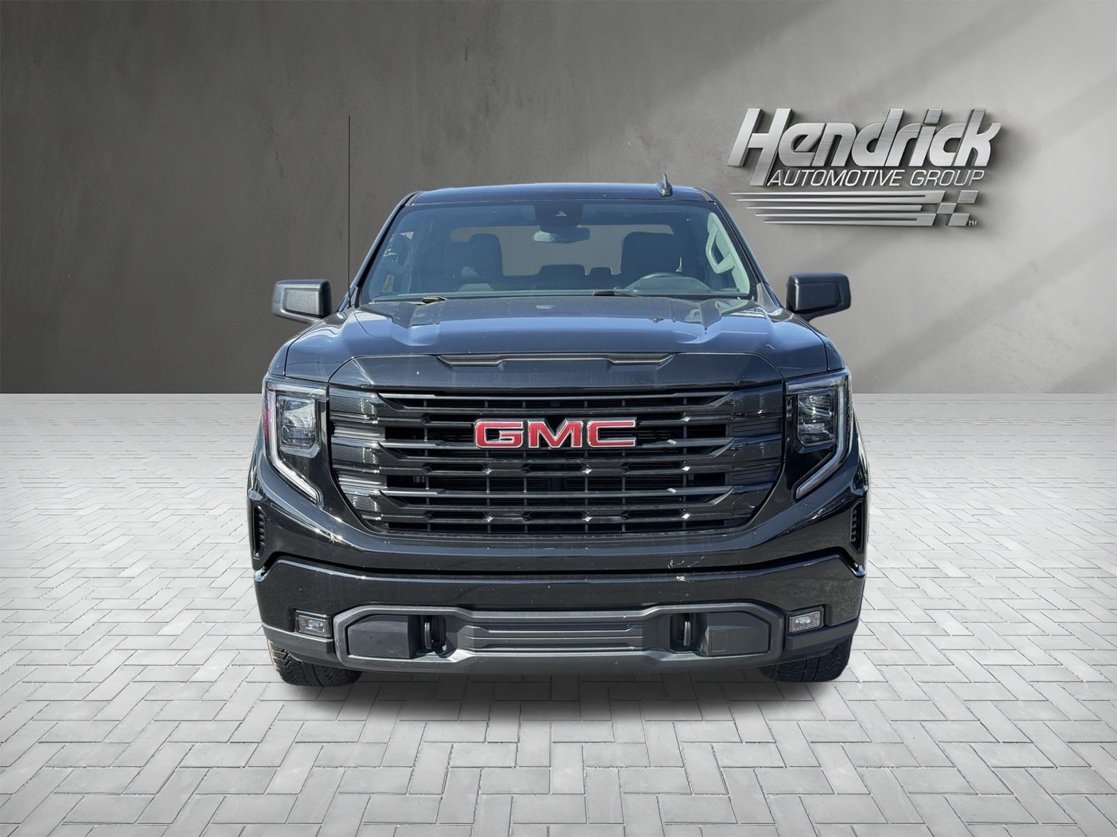 Used 2024 GMC Sierra 1500 Elevation w/ X31 Off-Road Package AWD/4WD image 3