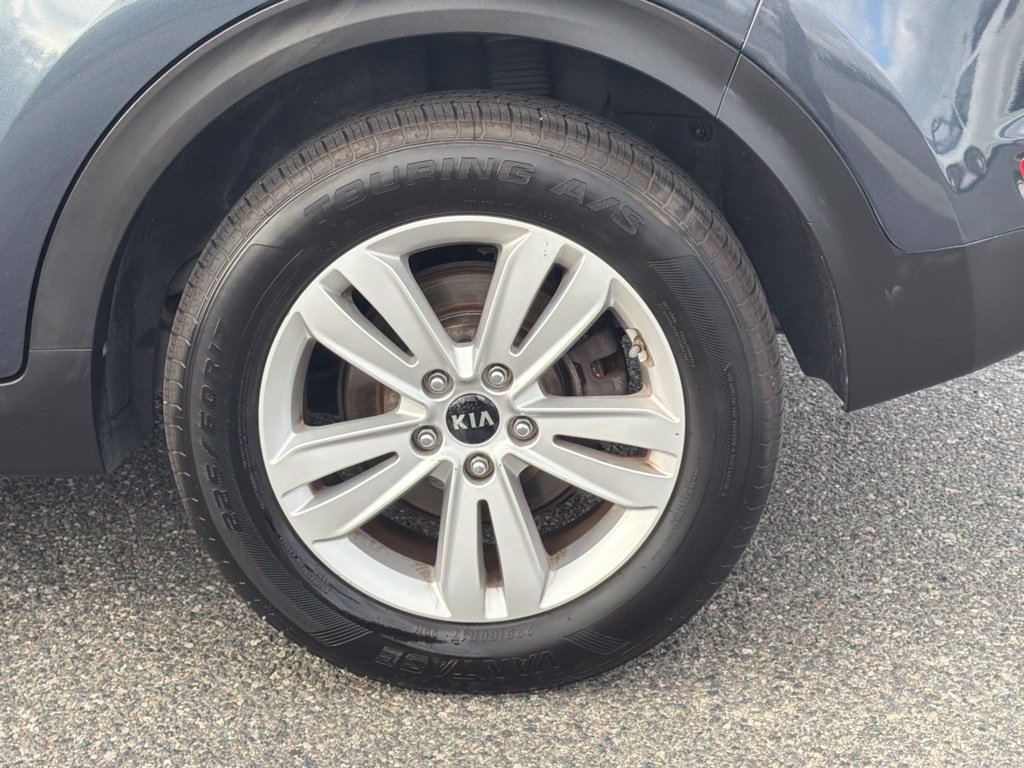 Used 2018 Kia Sportage LX FWD image 17