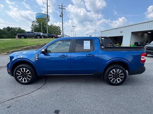 Used 2024 Ford Maverick Lariat FWD image 6