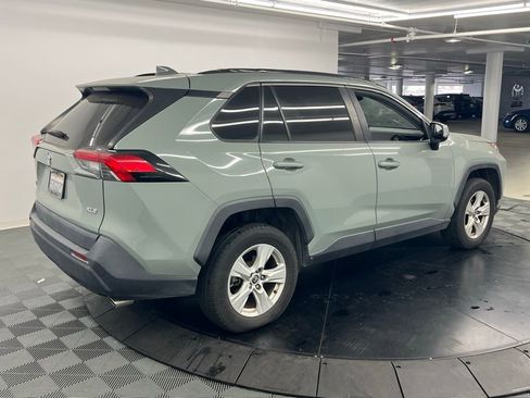 Used 2021 Toyota RAV4 XLE w/ XLE Grade Weather Package image 3