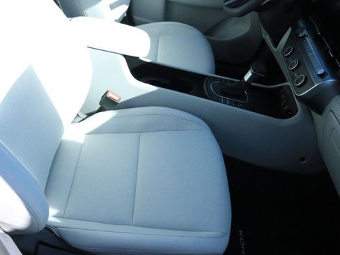 New 2026 Hyundai Kona SE FWD image 18