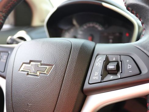 Used 2018 Chevrolet Sonic LT w/ True North Edition FWD image 25