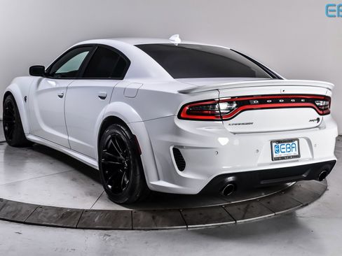 Used 2022 Dodge Charger SRT Hellcat image 4