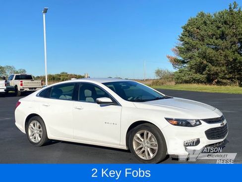 Used 2016 Chevrolet Malibu LT image 10