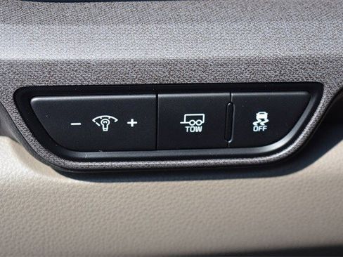 New 2026 Kia Carnival EX image 23