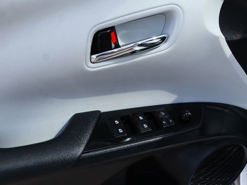 Used 2016 Toyota Prius Three Touring image 37