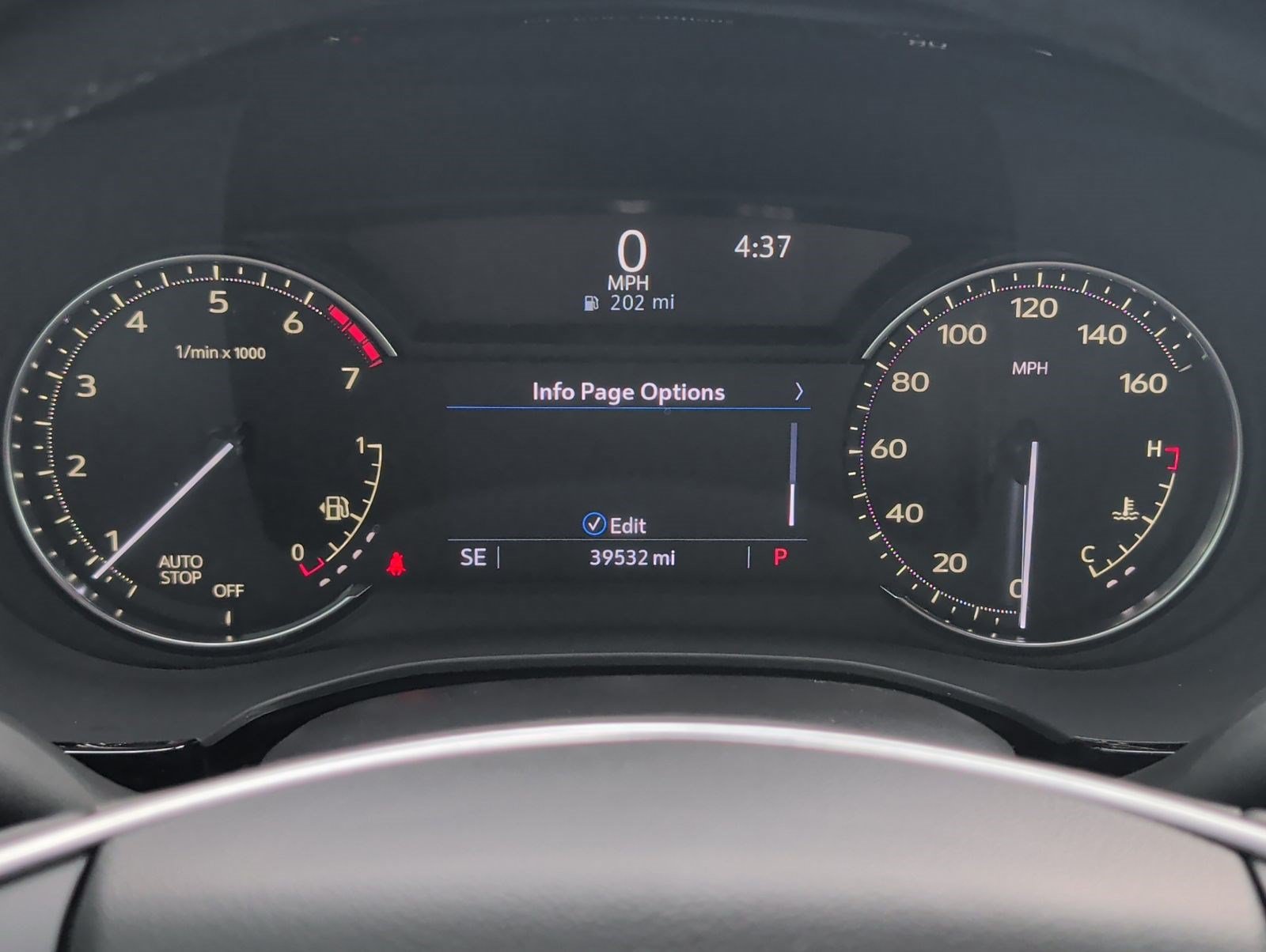 Used 2023 Cadillac XT5 Luxury FWD image 16