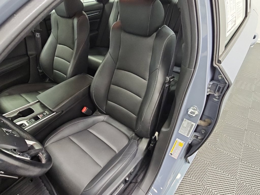 Used 2022 Honda Accord Sport image 28