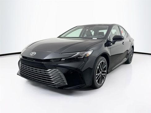 New 2026 Toyota Camry XLE image 2