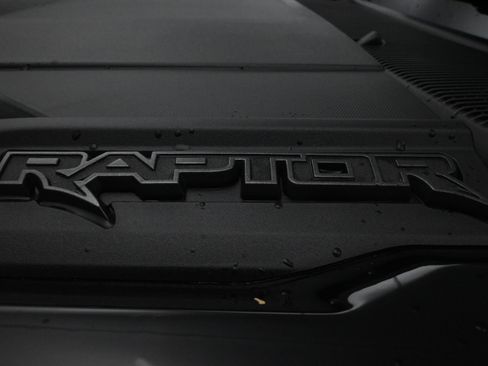 Used 2025 Ford Bronco Raptor AWD/4WD image 13