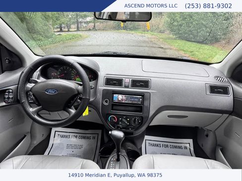 Used 2007 Ford Focus SE image 12