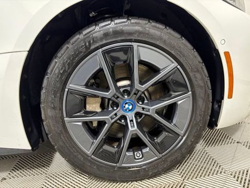 Used 2023 BMW i4 eDrive35 w/ Premium Package RWD image 22