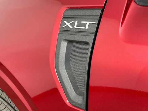 New 2026 Ford Maverick XLT image 7