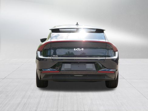 Certified 2023 Kia EV6 Wind AWD/4WD image 6