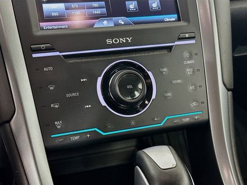 Used 2014 Ford Fusion Titanium image 16