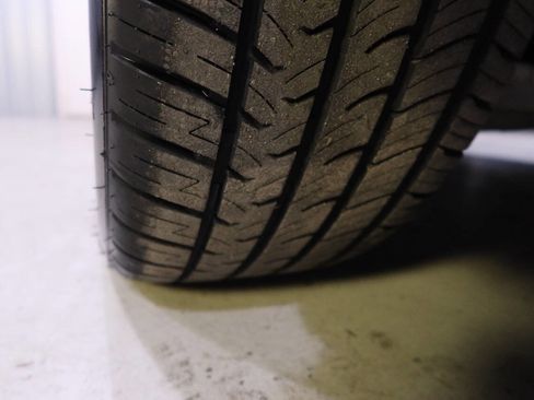 Used 2020 Lincoln Continental Reserve w/ Luxury Package image 43