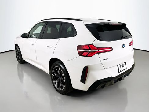 Used 2025 BMW X3 xDrive30i w/ Premium Package AWD/4WD image 7