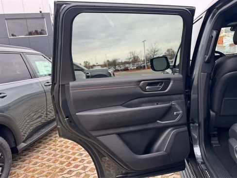 New 2026 Nissan Armada Platinum Reserve image 21