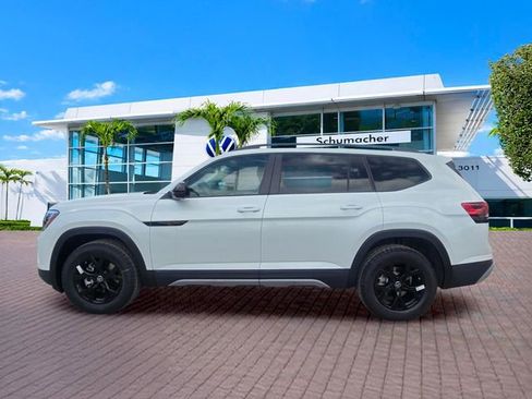 New 2026 Volkswagen Atlas Peak Edition AWD/4WD image 4