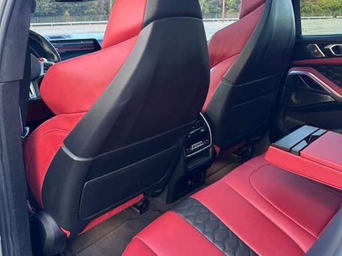 Used 2021 BMW X6 M w/ Competition Package image 35