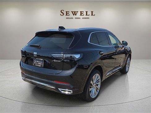 New 2025 Buick Envision Avenir image 4