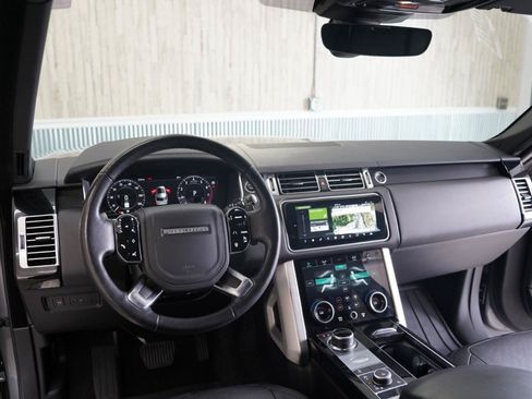 Used 2018 Land Rover Range Rover HSE AWD/4WD image 11