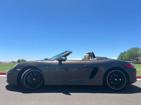 Used 2014 Porsche Boxster S RWD image 3