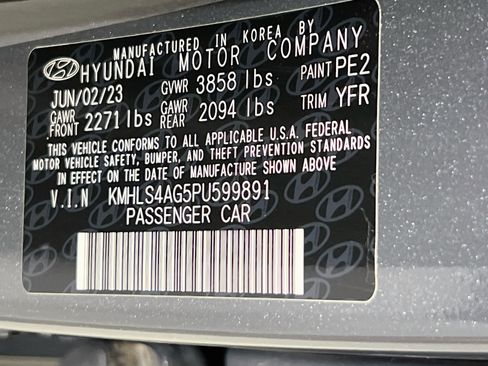 Used 2023 Hyundai Elantra SEL w/ Convenience Package FWD image 31
