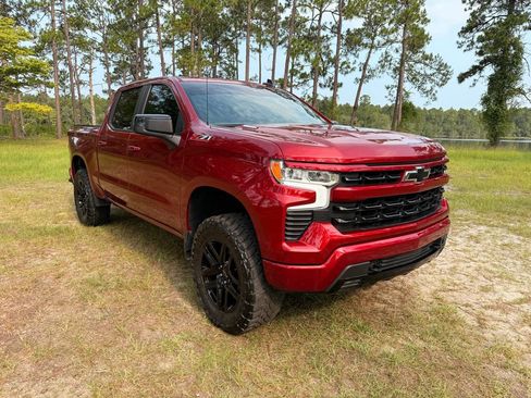 Used 2023 Chevrolet Silverado 1500 RST w/ Z71 Off-Road Package AWD/4WD image 7