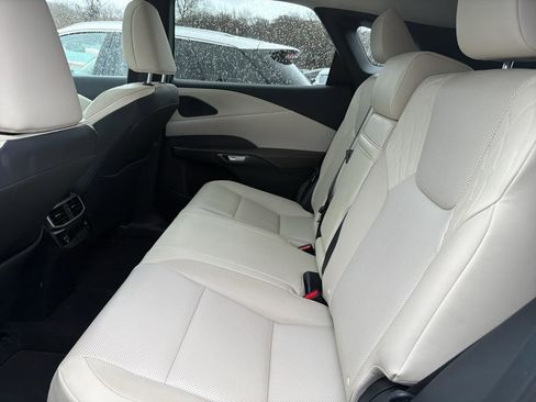 Used 2023 Lexus RX 350 Premium w/ Accessory Package image 20