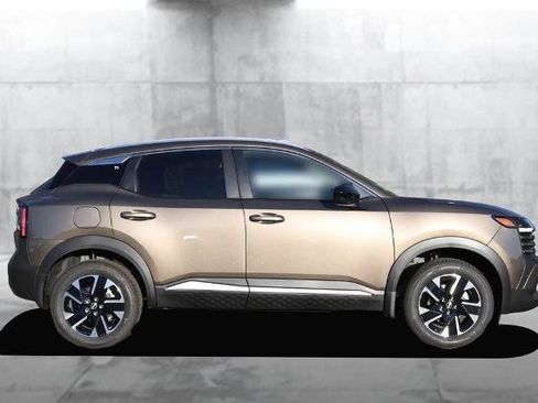 New 2026 Nissan Kicks SV w/ Cold Weather Package image 5