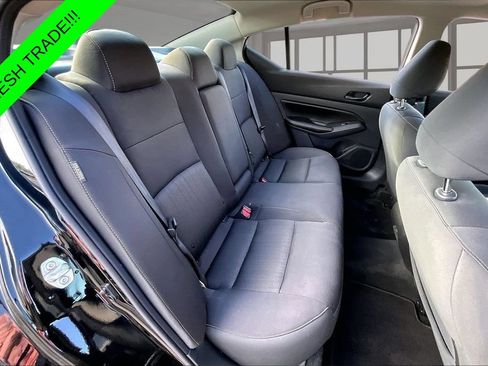 Used 2025 Nissan Altima 2.5 SV FWD image 23