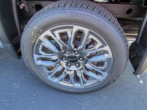 New 2026 GMC Sierra 1500 Denali Ultimate image 10