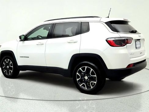 Used 2022 Jeep Compass Latitude AWD/4WD image 7