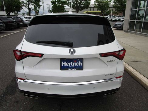 Certified 2023 Acura MDX SH-AWD w/ Technology Package image 6