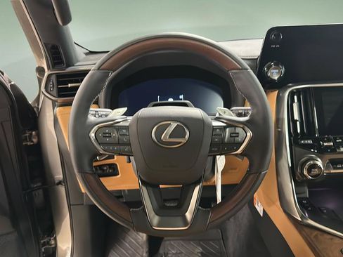 New 2026 Lexus LX 700h Luxury AWD/4WD image 15