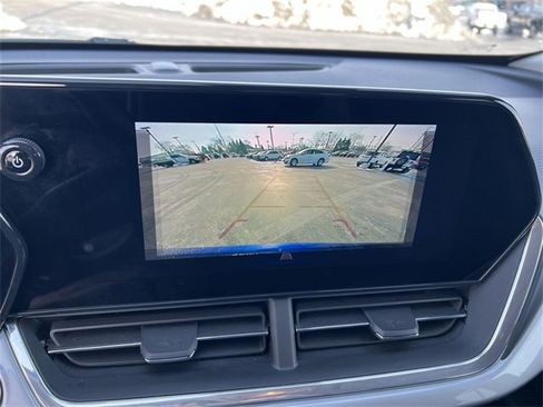 Certified 2024 Chevrolet Trax LT w/ Driver Confidence Package image 20