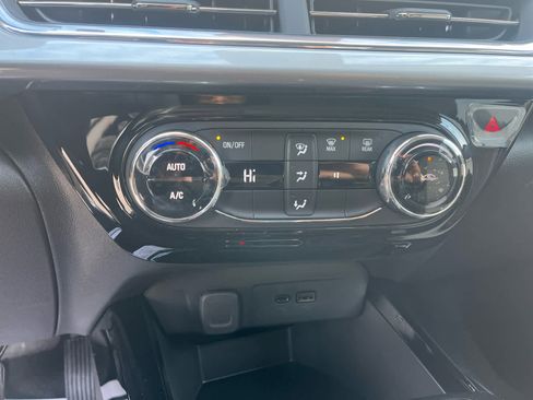 New 2026 Chevrolet Trax LT image 28