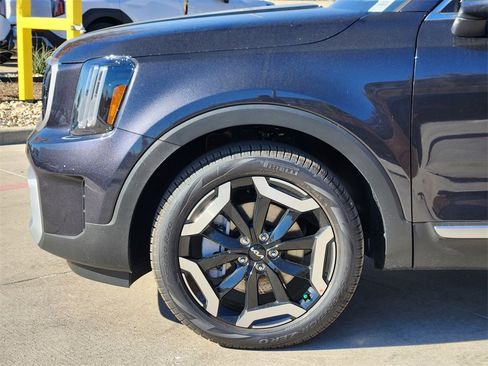 New 2025 Kia Telluride EX image 5