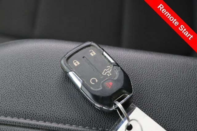 Used 2021 GMC Sierra 1500 Elevation w/ Preferred Package AWD/4WD image 3