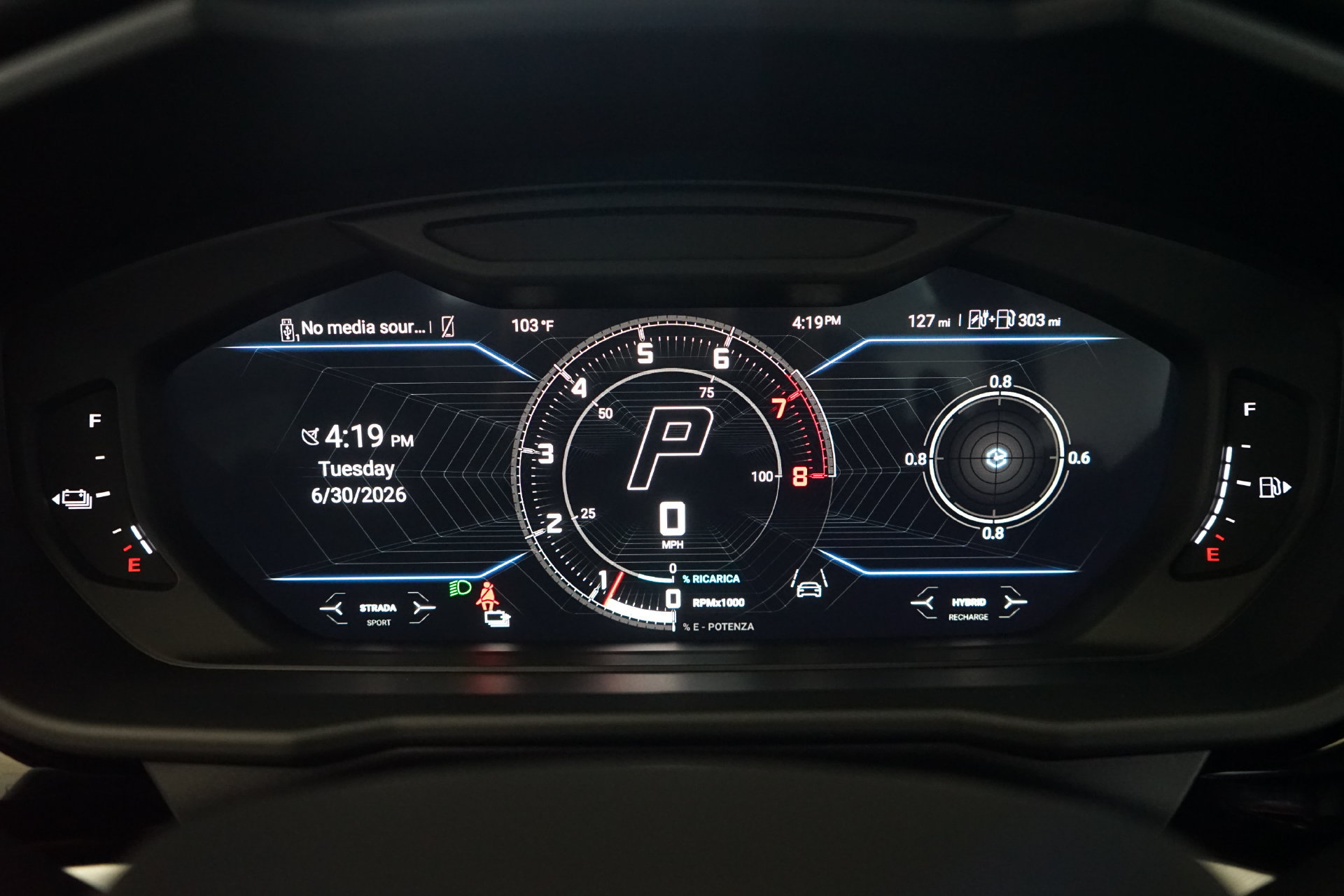 Used 2025 Lamborghini Urus SE AWD/4WD image 14