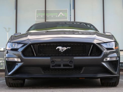 Used 2020 Ford Mustang GT Premium RWD image 3