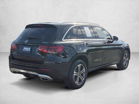 Used 2021 Mercedes-Benz GLC 300 4MATIC image 5