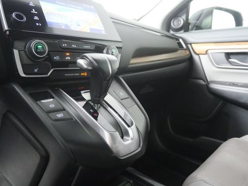 Used 2019 Honda CR-V Touring image 21