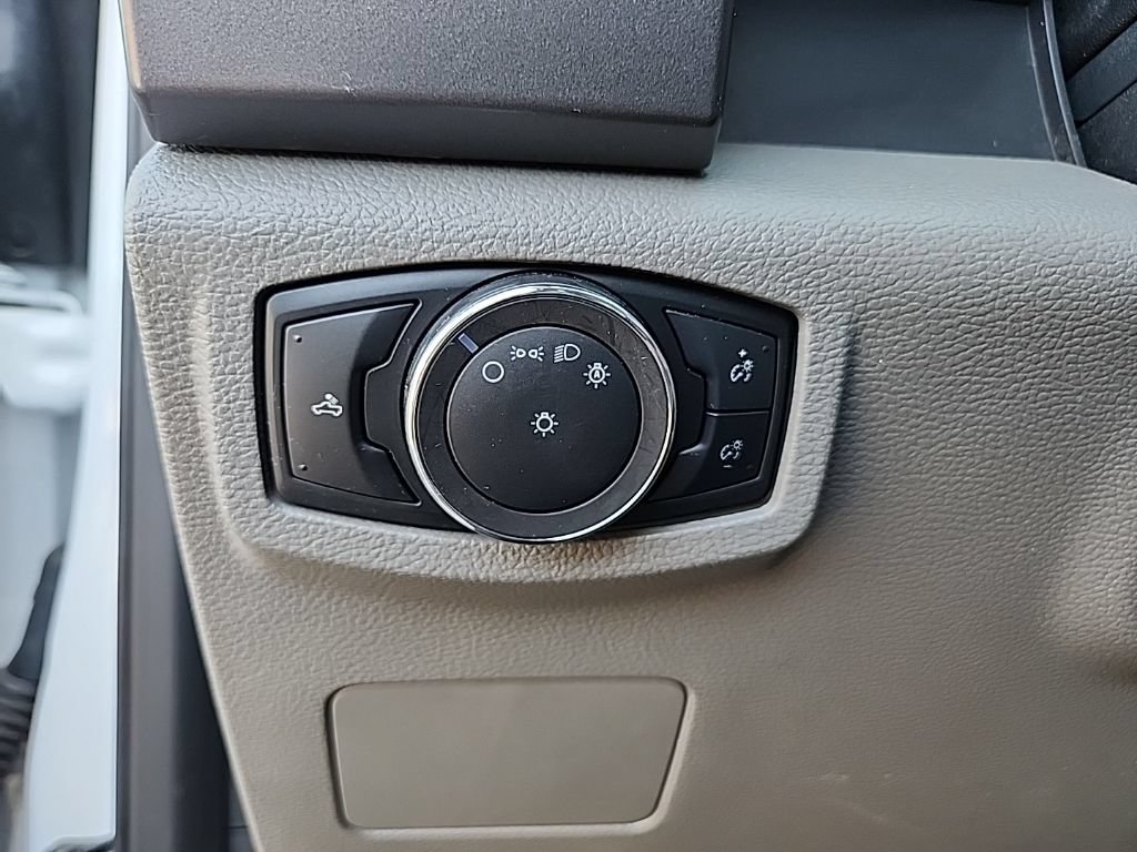 Used 2022 Ford F350 XLT AWD/4WD image 23