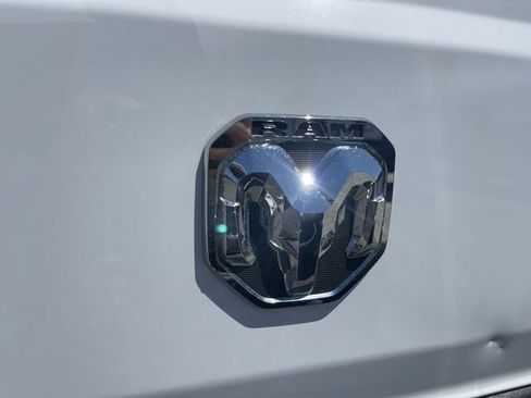 Used 2024 RAM ProMaster 2500 w/ Quick Order Package 22G SLT FWD image 5