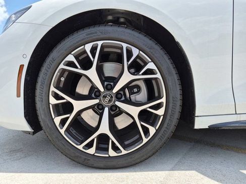 Used 2026 Audi A6 Premium Plus AWD/4WD image 16