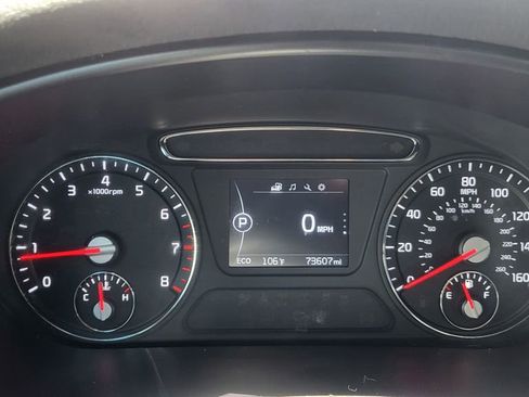 Used 2018 Kia Sorento FWD image 29