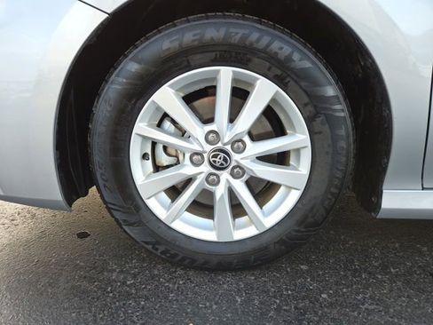 Used 2025 Toyota Camry LE image 24